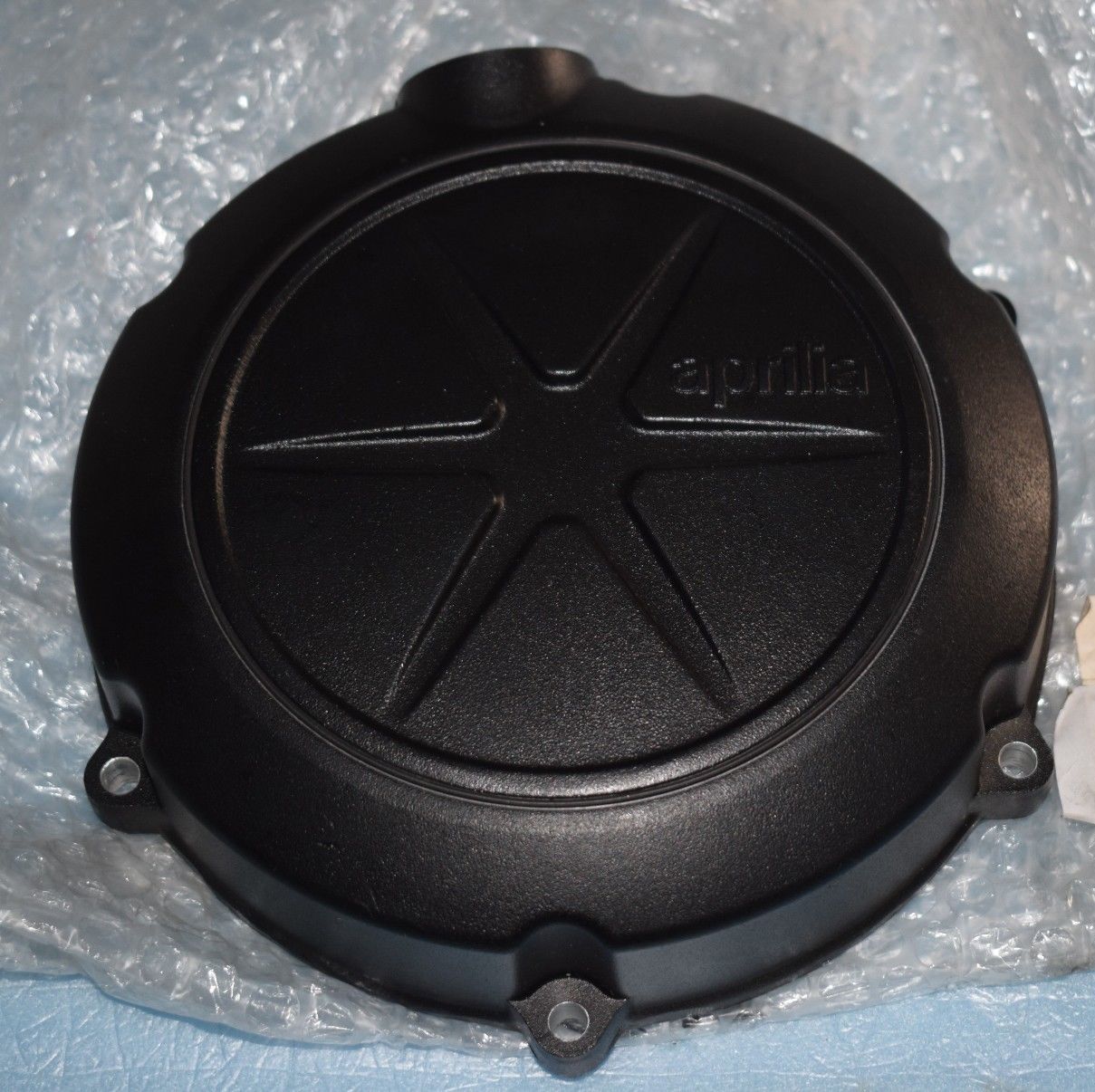 motoricambionline - motoricambionline cdkmotors - Coperchio Frizione Colore  Nero per Aprilia Dorsoduro e Shiver 750 nero codice b0